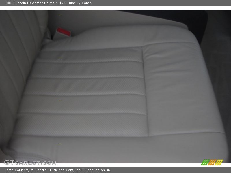 Black / Camel 2006 Lincoln Navigator Ultimate 4x4