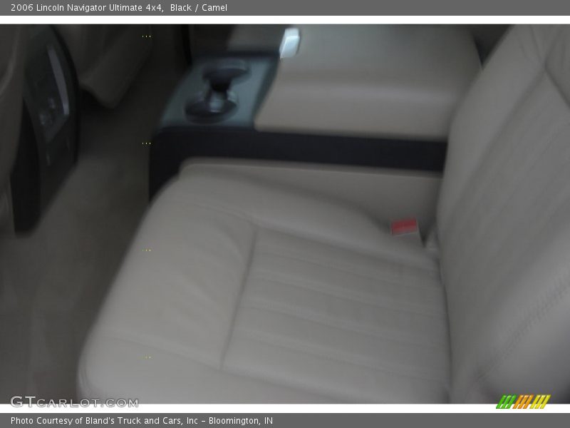 Black / Camel 2006 Lincoln Navigator Ultimate 4x4