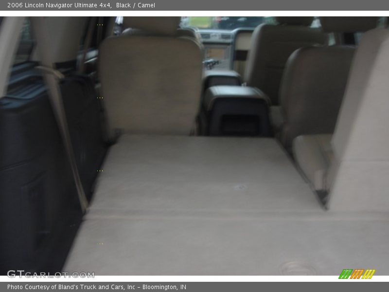 Black / Camel 2006 Lincoln Navigator Ultimate 4x4