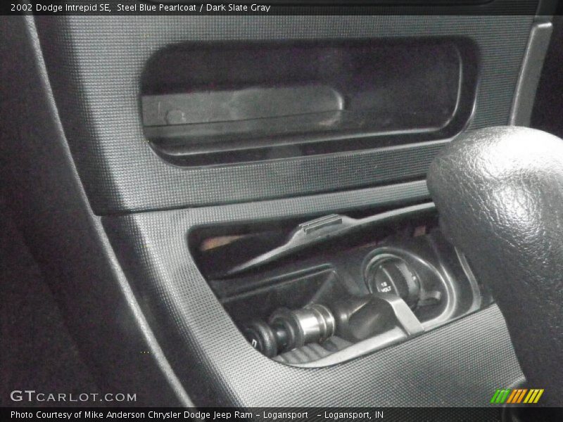 Steel Blue Pearlcoat / Dark Slate Gray 2002 Dodge Intrepid SE