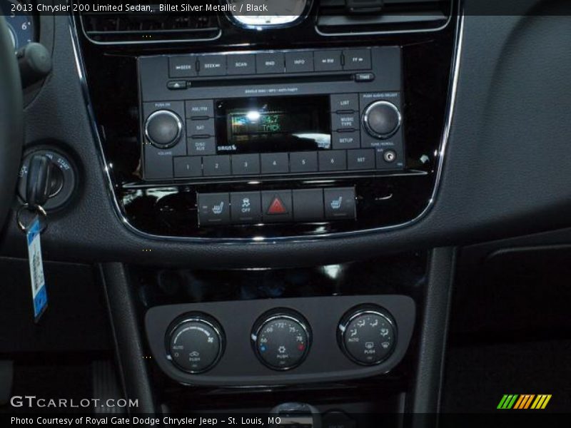 Billet Silver Metallic / Black 2013 Chrysler 200 Limited Sedan