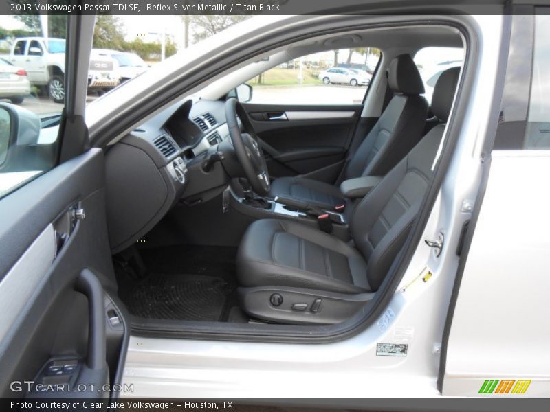 Reflex Silver Metallic / Titan Black 2013 Volkswagen Passat TDI SE