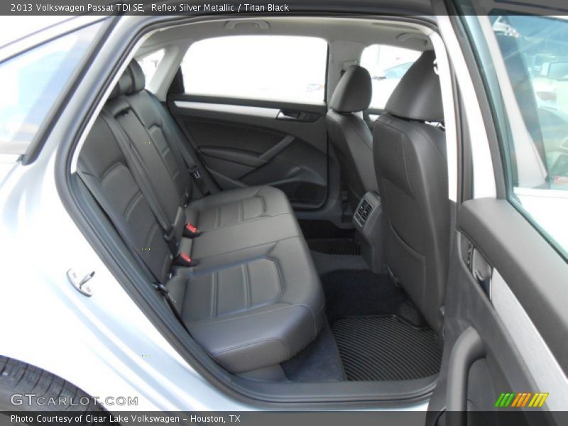 Reflex Silver Metallic / Titan Black 2013 Volkswagen Passat TDI SE