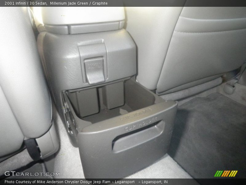 Millenium Jade Green / Graphite 2001 Infiniti I 30 Sedan