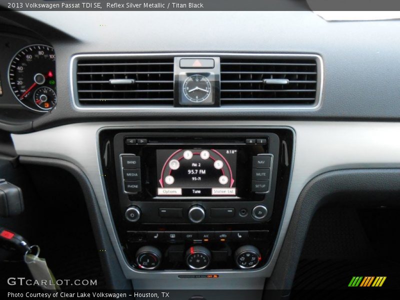 Reflex Silver Metallic / Titan Black 2013 Volkswagen Passat TDI SE