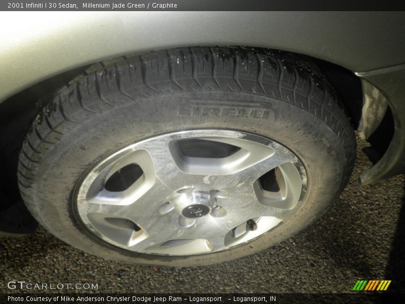 Millenium Jade Green / Graphite 2001 Infiniti I 30 Sedan