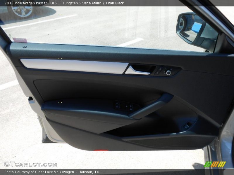 Tungsten Silver Metallic / Titan Black 2013 Volkswagen Passat TDI SE
