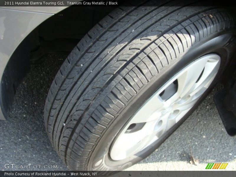 Titanium Gray Metallic / Black 2011 Hyundai Elantra Touring GLS