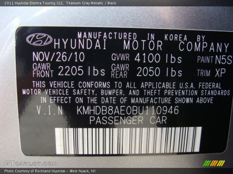 Titanium Gray Metallic / Black 2011 Hyundai Elantra Touring GLS