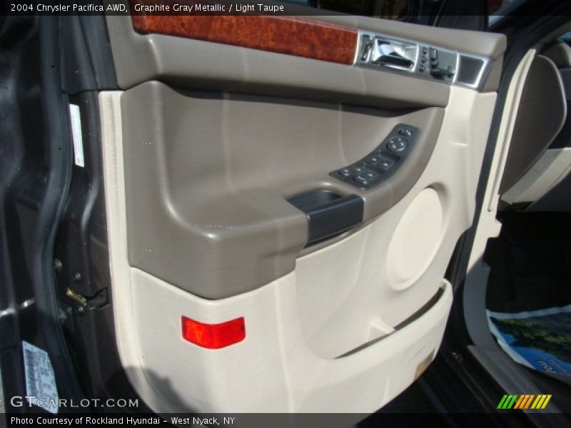 Graphite Gray Metallic / Light Taupe 2004 Chrysler Pacifica AWD