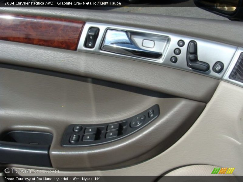 Graphite Gray Metallic / Light Taupe 2004 Chrysler Pacifica AWD