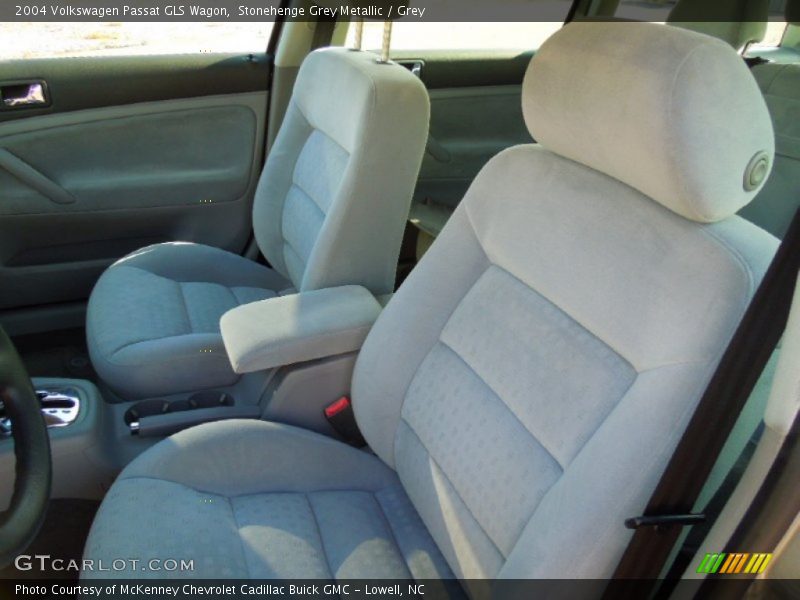 Stonehenge Grey Metallic / Grey 2004 Volkswagen Passat GLS Wagon