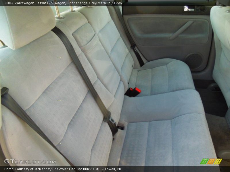 Stonehenge Grey Metallic / Grey 2004 Volkswagen Passat GLS Wagon