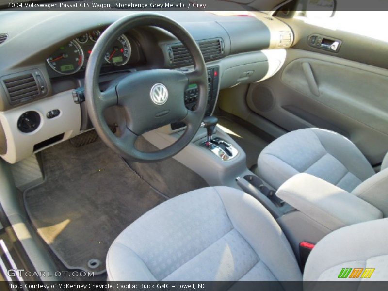 Stonehenge Grey Metallic / Grey 2004 Volkswagen Passat GLS Wagon