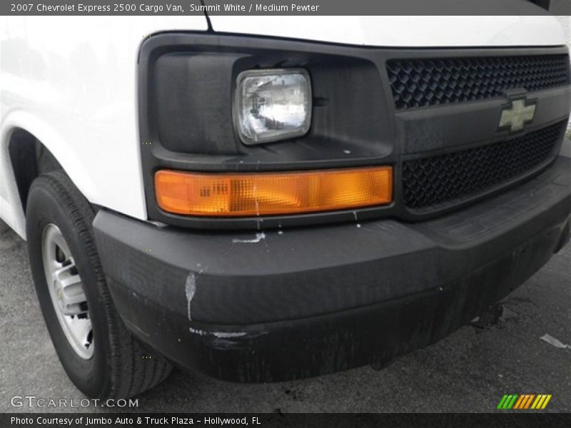 Summit White / Medium Pewter 2007 Chevrolet Express 2500 Cargo Van