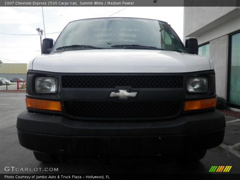 Summit White / Medium Pewter 2007 Chevrolet Express 2500 Cargo Van