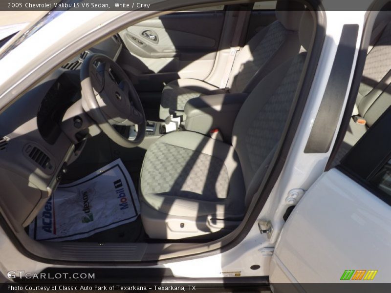 White / Gray 2005 Chevrolet Malibu LS V6 Sedan