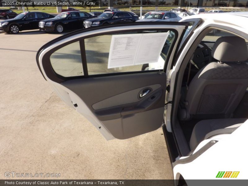 White / Gray 2005 Chevrolet Malibu LS V6 Sedan