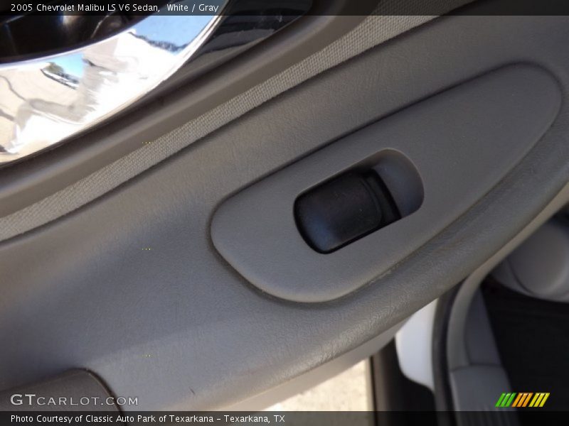 White / Gray 2005 Chevrolet Malibu LS V6 Sedan