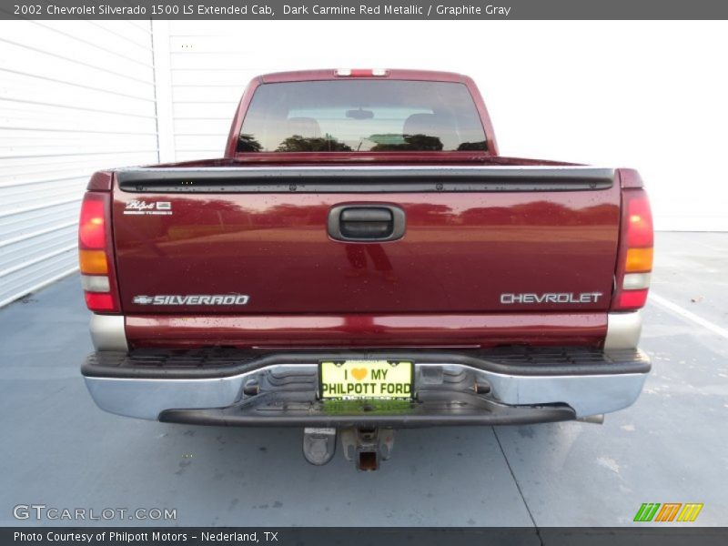 Dark Carmine Red Metallic / Graphite Gray 2002 Chevrolet Silverado 1500 LS Extended Cab