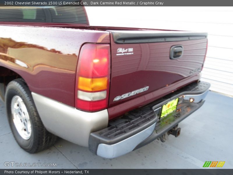 Dark Carmine Red Metallic / Graphite Gray 2002 Chevrolet Silverado 1500 LS Extended Cab