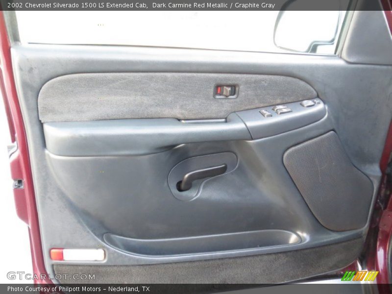 Dark Carmine Red Metallic / Graphite Gray 2002 Chevrolet Silverado 1500 LS Extended Cab