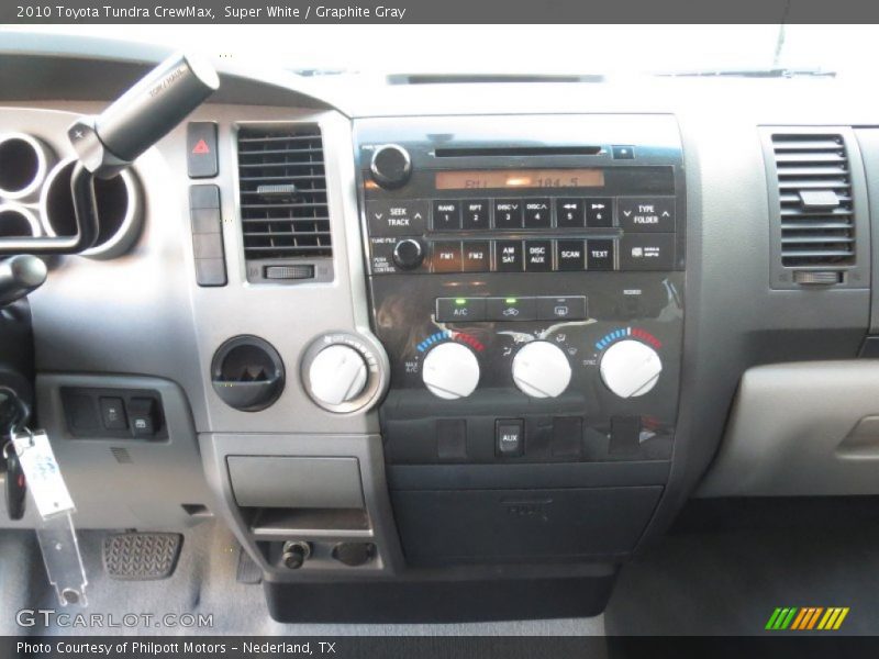 Super White / Graphite Gray 2010 Toyota Tundra CrewMax