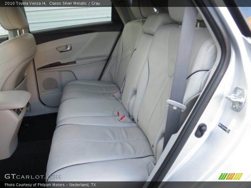 Classic Silver Metallic / Gray 2010 Toyota Venza I4