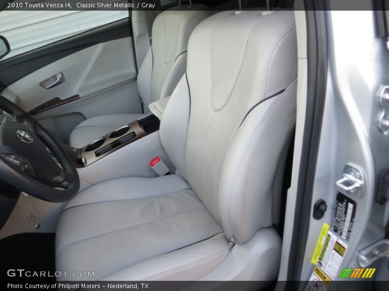 Classic Silver Metallic / Gray 2010 Toyota Venza I4