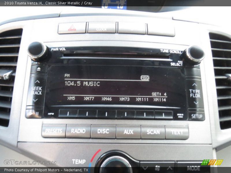 Classic Silver Metallic / Gray 2010 Toyota Venza I4