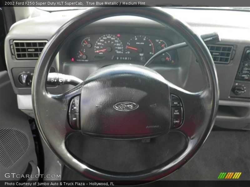  2002 F250 Super Duty XLT SuperCab Steering Wheel