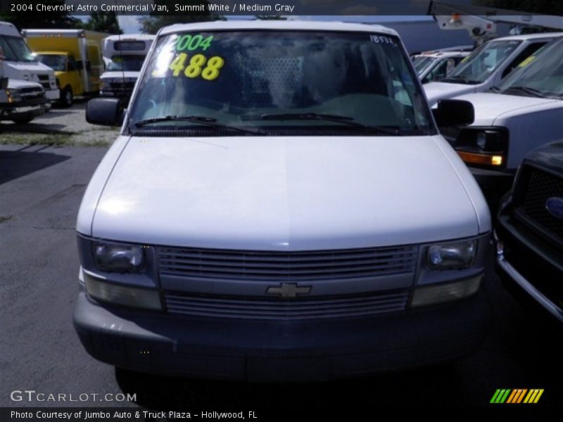 Summit White / Medium Gray 2004 Chevrolet Astro Commercial Van