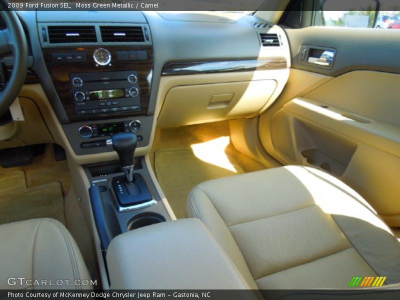 Moss Green Metallic / Camel 2009 Ford Fusion SEL