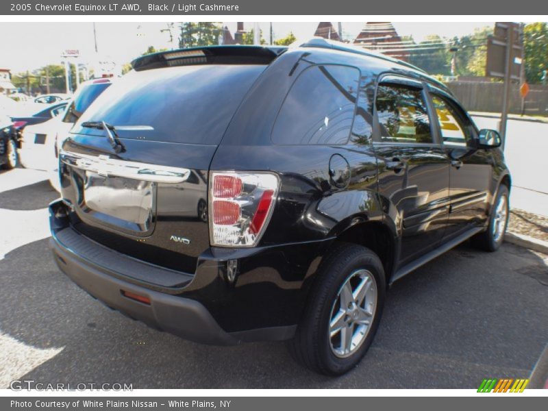 Black / Light Cashmere 2005 Chevrolet Equinox LT AWD