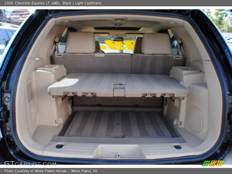 Black / Light Cashmere 2005 Chevrolet Equinox LT AWD
