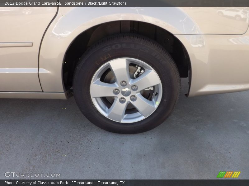 Sandstone / Black/Light Graystone 2013 Dodge Grand Caravan SE