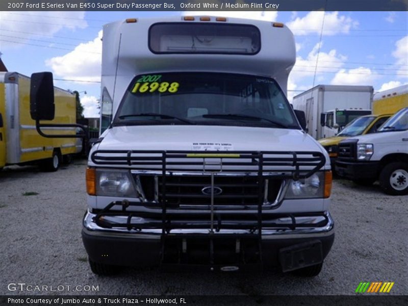 Oxford White / Medium Flint Grey 2007 Ford E Series Van E450 Super Duty Passenger Bus