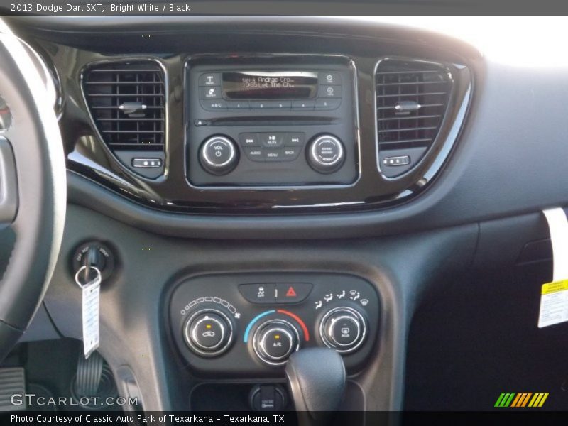 Bright White / Black 2013 Dodge Dart SXT