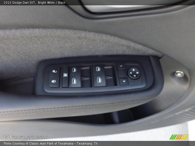 Bright White / Black 2013 Dodge Dart SXT