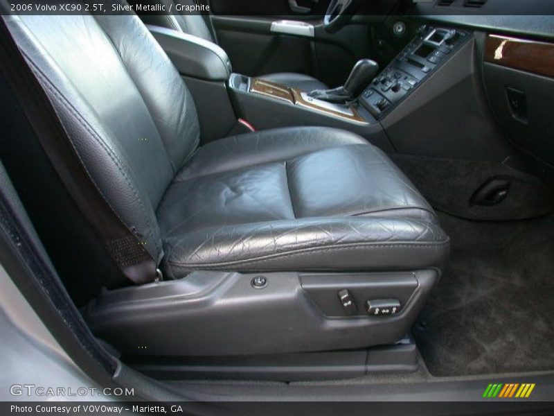 Silver Metallic / Graphite 2006 Volvo XC90 2.5T