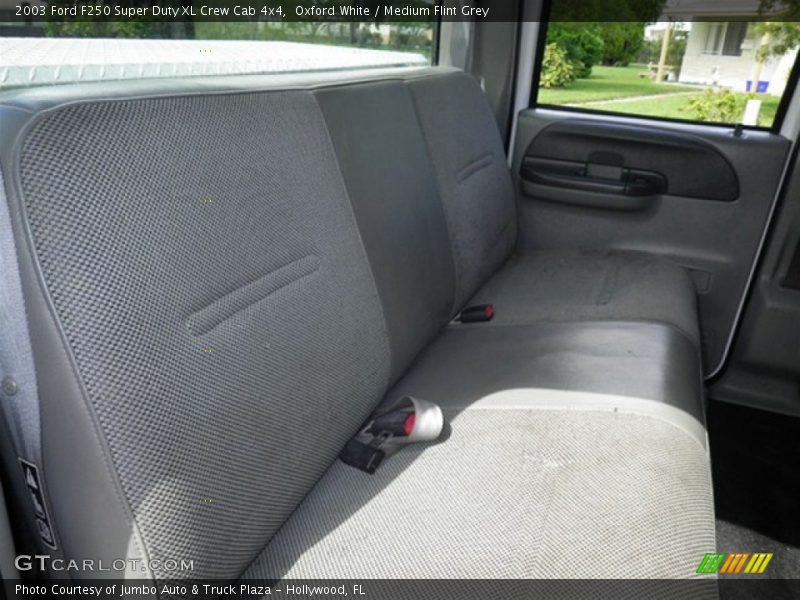 Oxford White / Medium Flint Grey 2003 Ford F250 Super Duty XL Crew Cab 4x4