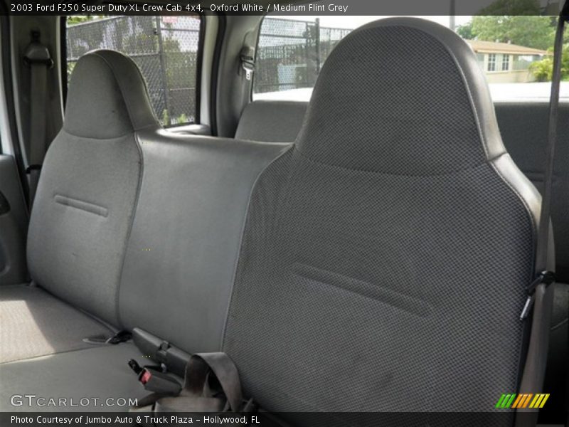 Oxford White / Medium Flint Grey 2003 Ford F250 Super Duty XL Crew Cab 4x4