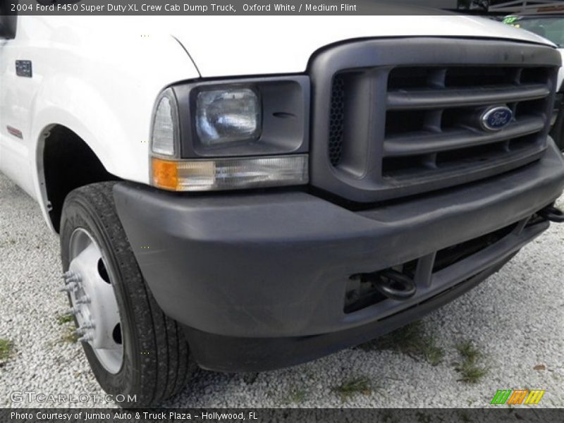 Oxford White / Medium Flint 2004 Ford F450 Super Duty XL Crew Cab Dump Truck