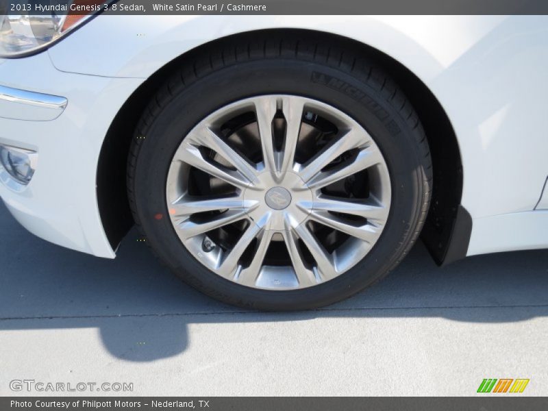  2013 Genesis 3.8 Sedan Wheel