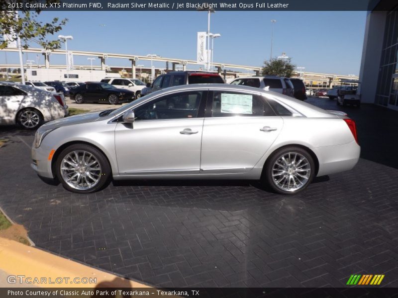  2013 XTS Platinum FWD Radiant Silver Metallic