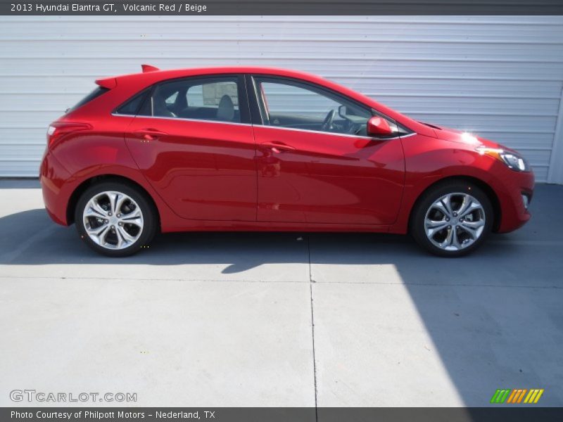 Volcanic Red / Beige 2013 Hyundai Elantra GT