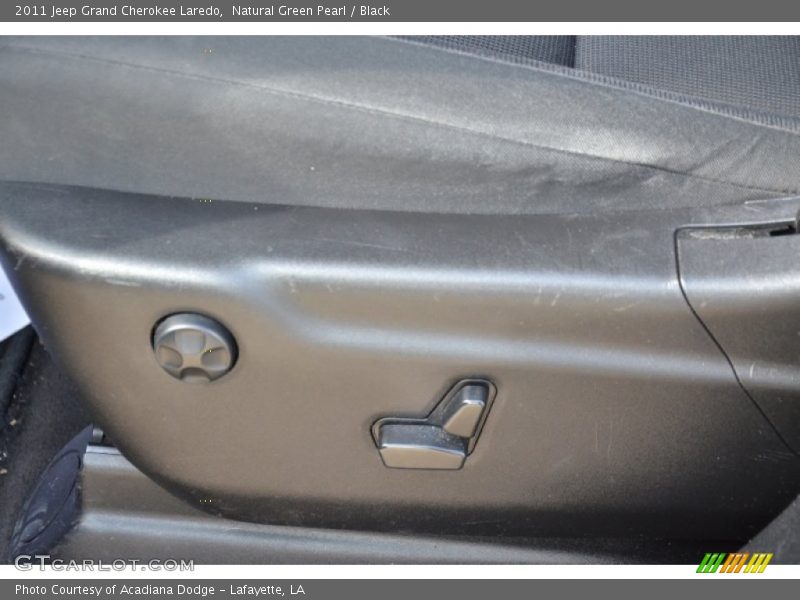 Natural Green Pearl / Black 2011 Jeep Grand Cherokee Laredo