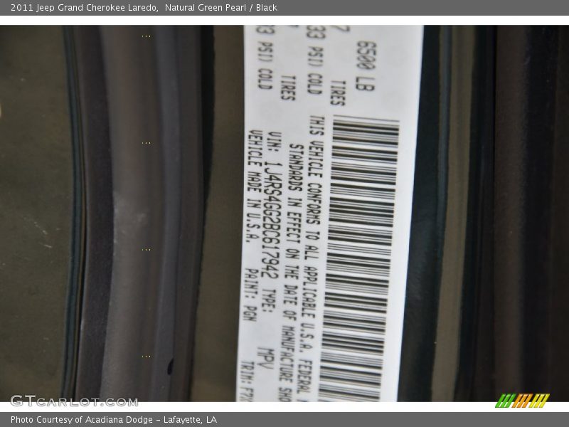 Natural Green Pearl / Black 2011 Jeep Grand Cherokee Laredo