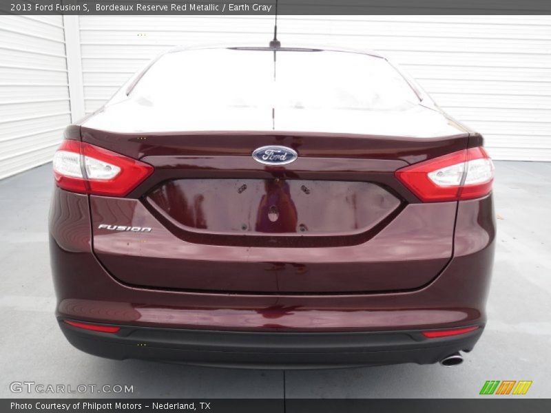  2013 Fusion S Bordeaux Reserve Red Metallic