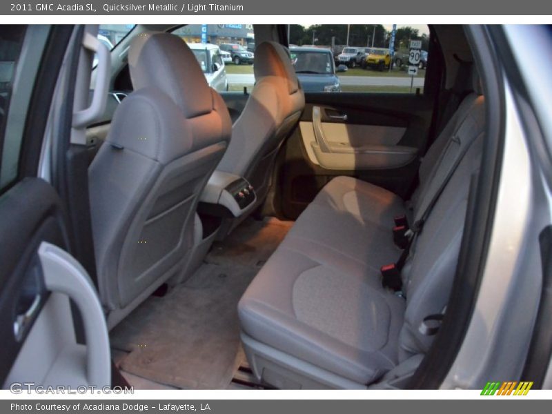 Quicksilver Metallic / Light Titanium 2011 GMC Acadia SL